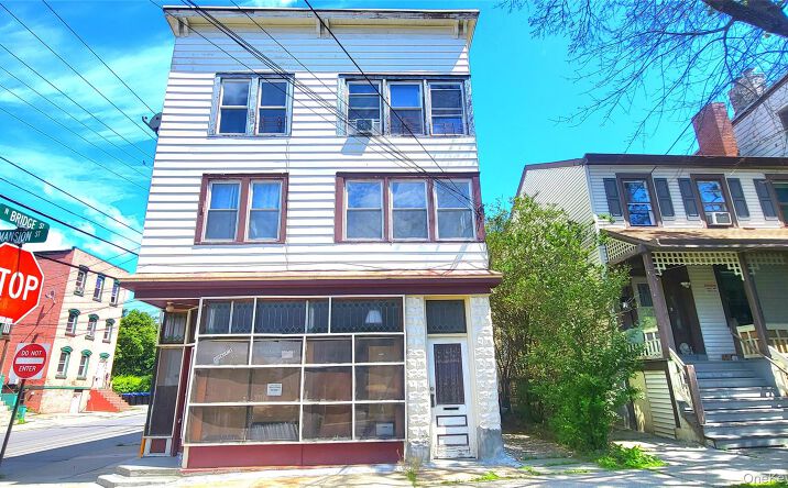 Pictures of Multifamily property located at 1 Mansion Street, Poughkeepsie, NY 12601 for sales - image #1