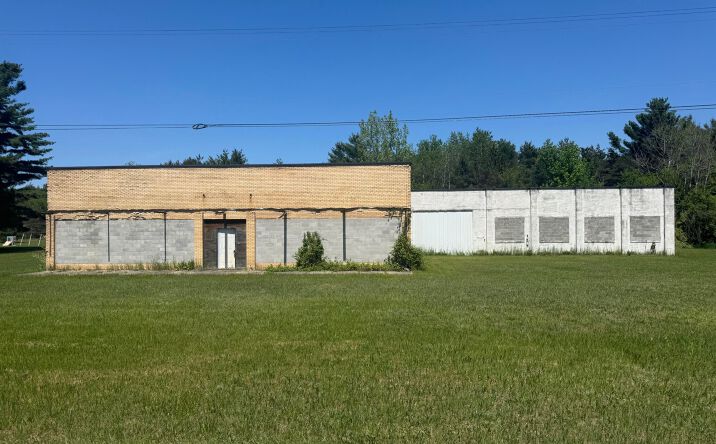 Pictures of Special Purpose property located at 5860 W Saginaw Road, Coleman, MI 48618 for sales - image #1