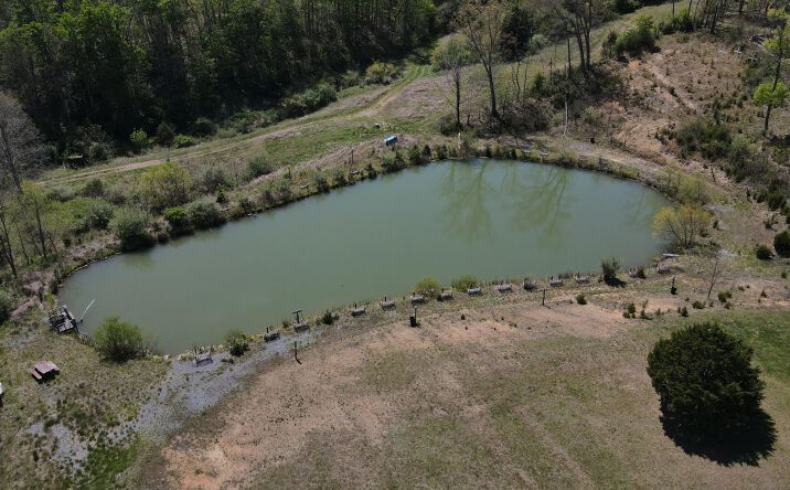 Pictures of Special Purpose property located at 2463 Willow Bend Rd, Lindside, WV 24951 for sales - image #1