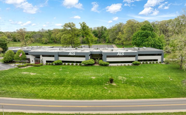 Pictures of Office property located at 3000 Blake Road, Jackson, MI 49201 for sales - image #1