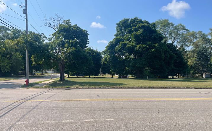 Pictures of Mixed Use, Land property located at 825 East Pickard Street, Mt Pleasant, MI 48858 for sales - image #1