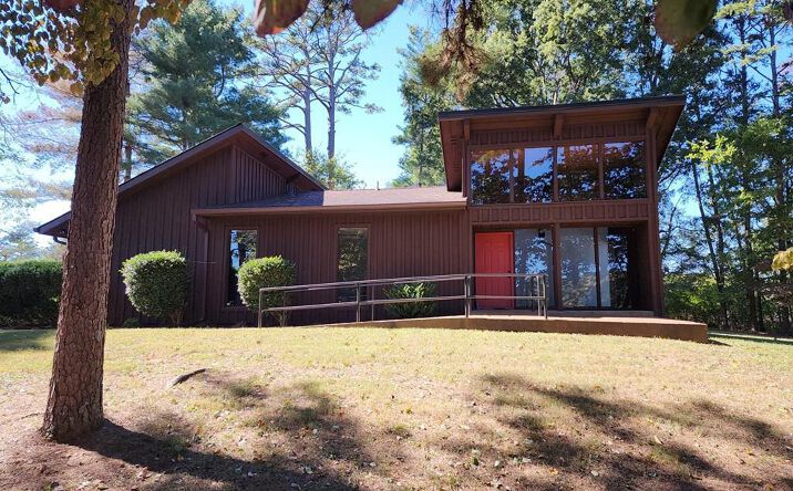 Pictures of Retail, Office, Mixed Use property located at 395 RIVER RD, DECATUR, TN 37322-7801 for sales - image #1