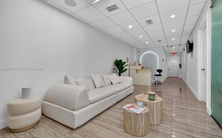 Pictures of Mixed Use, Office, Retail property located at 201 N University Dr # 14, Plantation, FL 33324 for sales - image #1