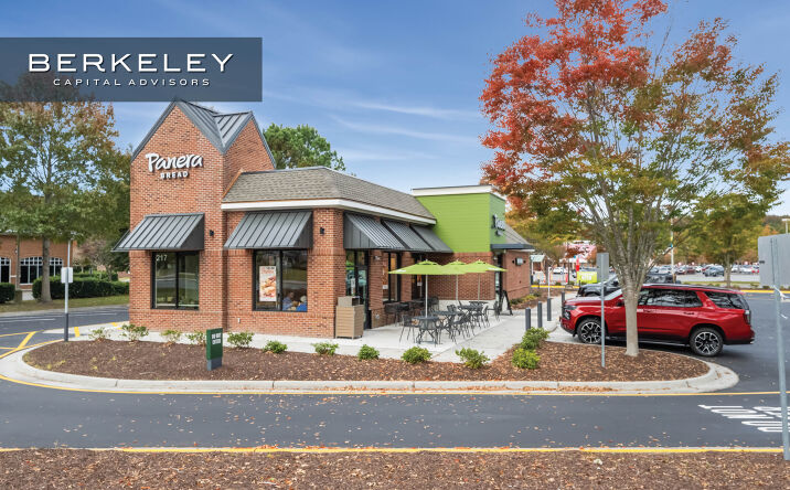 Pictures of Retail property located at 217 Carmichael Way, Chesapeake, VA 23322 for sales - image #1