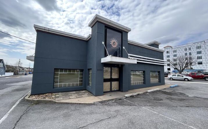 Pictures of Retail property located at 2525 SIXTH AVE, ALTOONA, PA 16602-2029 for sales - image #1