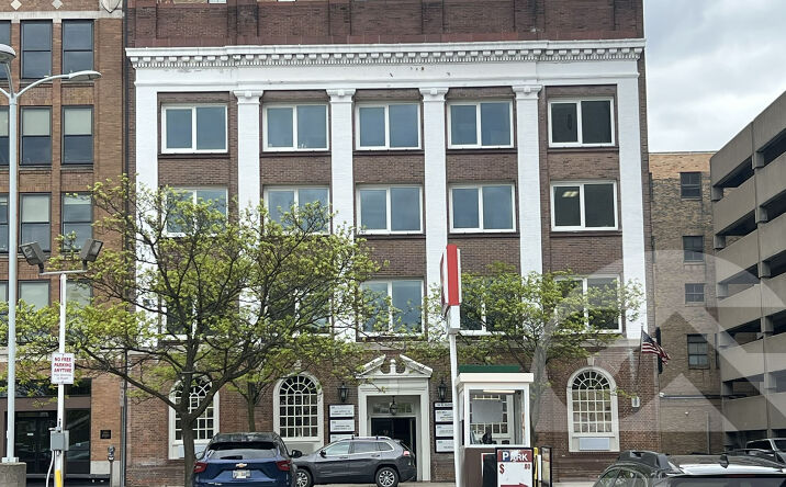 Pictures of Office property located at 136 N. Huron Street, Toledo, OH 43604 for sales - image #1
