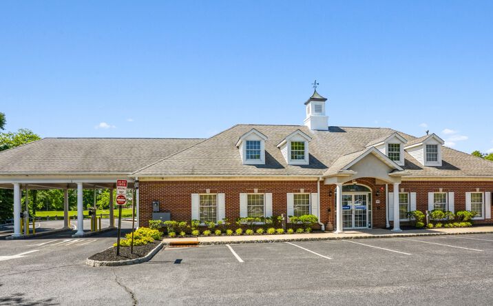 Pictures of Retail property located at 2460 Whitehorse Hamilton Square Road, Hamilton Township, NJ 08690 for sales - image #1