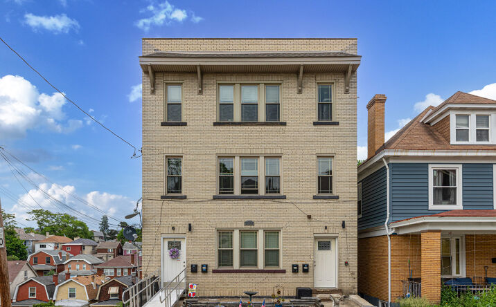 Pictures of Multifamily property located at 1258 Illinois Avenue, Pittsburgh, PA 15216 for sales - image #1