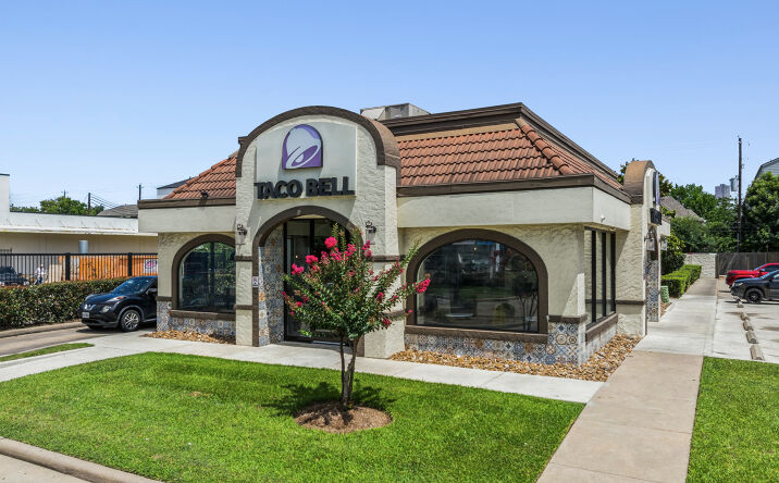 Pictures of Retail property located at 5818 Richmond Avenue, Houston, TX 77057 for sales - image #1