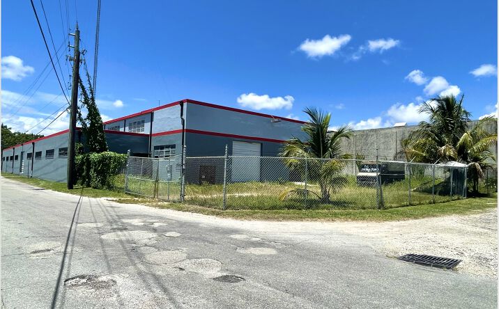 Pictures of Industrial property located at 2099 South Park Road, Hallandale Beach, FL 33009 for sales - image #1