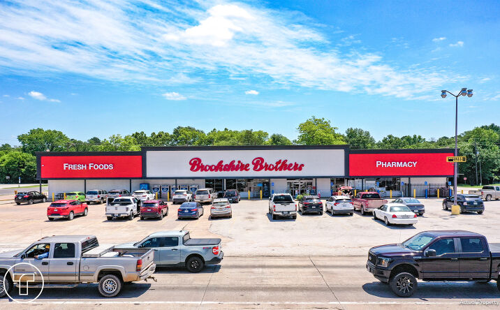 Pictures of Retail property located at 100 S Home St, Corrigan, TX 75939 for sales - image #1