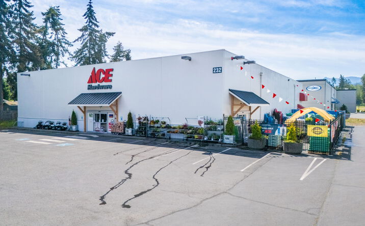 Pictures of Retail property located at 232 VLY CTR PL, SEQUIM, WA 98382-8270 for sales - image #1