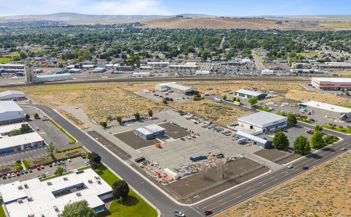 Pictures of Land property located at 480 N ROOSEVELT ST, KENNEWICK, WA 99336-2079 for sales - image #1