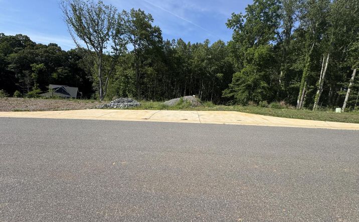 Pictures of Land property located at Lot 9 Beville Way, Moneta, VA 24121 for sales - image #1