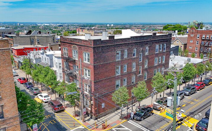 Pictures of Multifamily property located at 2705 Summit Avenue, Union City, NJ 07087 for sales - image #1