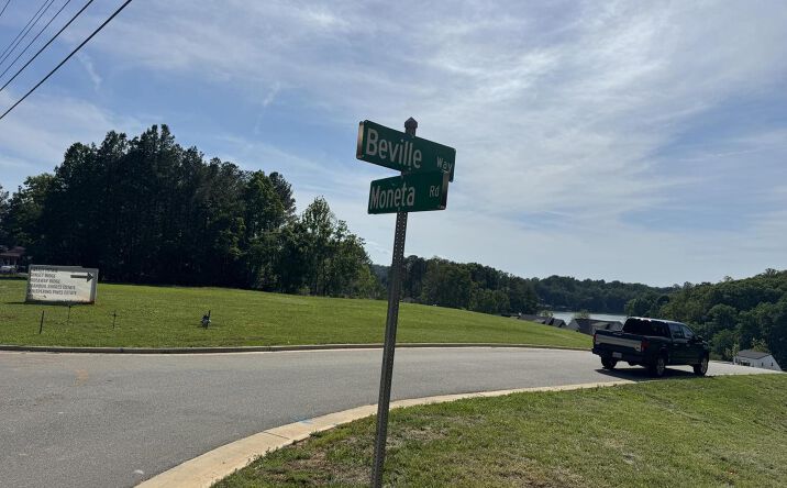 Pictures of Land property located at Lot 10 Moneta Road, Moneta, VA 24121 for sales - image #1