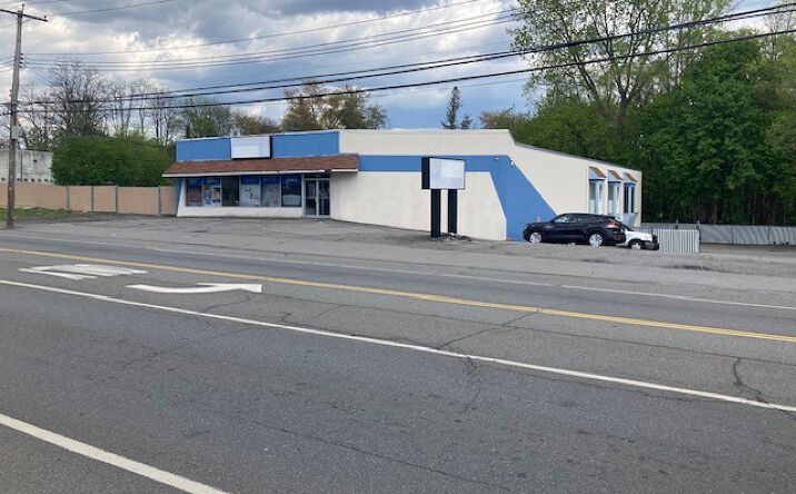 Pictures of Retail property located at 1721 State Street, Schenectady, NY 12304 for sales - image #1