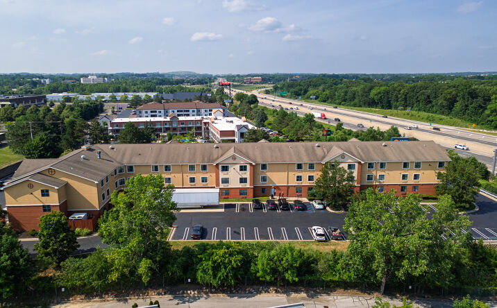 Pictures of Hospitality property located at 1180 DORIS RD, AUBURN HILLS, MI 48326 for sales - image #1