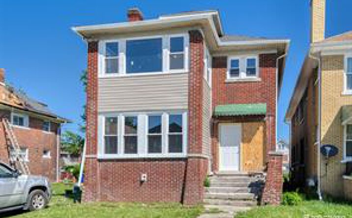 Pictures of Multifamily property located at 1976 Clairmount Street, Detroit, MI 48206-2162 for sales - image #1