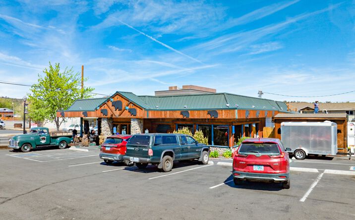 Pictures of Retail property located at 237 Southwest 4th Street, Madras, OR 97741 for sales - image #1