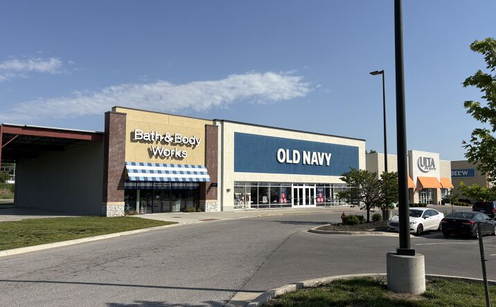 Pictures of Retail property located at Y Hwy & Markey Pkwy, Belton, MO 64012 for sales - image #1