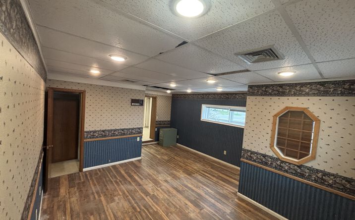 Pictures of Office, Industrial property located at 2600 12th Ave S, Moorhead, MN 56560 for sales - image #1