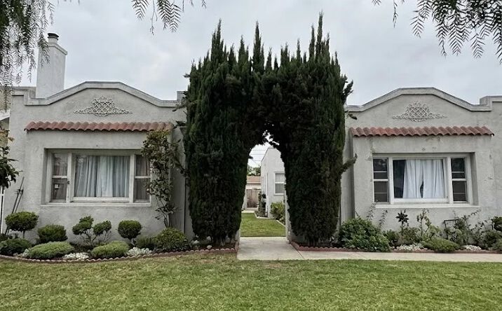 Pictures of Multifamily property located at 1646 W 52nd, Los Angeles, CA 90062 for sales - image #1