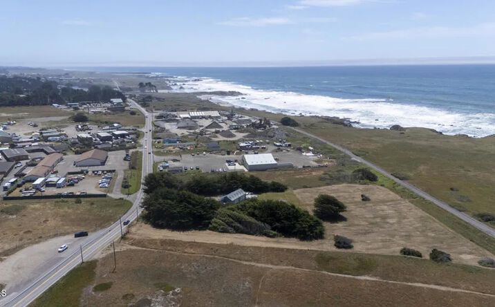 Pictures of Land property located at 1281 N Main, Fort Bragg, CA 95437 for sales - image #1