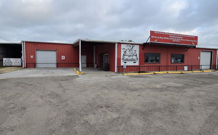 Pictures of Industrial property located at 19821 Texas 16, Von Ormy, TX 78073 for sales - image #1
