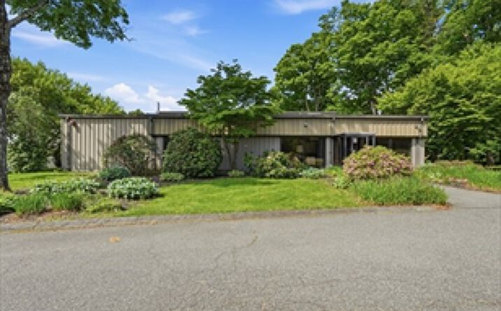 Pictures of Industrial, Office property located at 665 Amherst Rd, Sunderland, MA 01375 for sales - image #1
