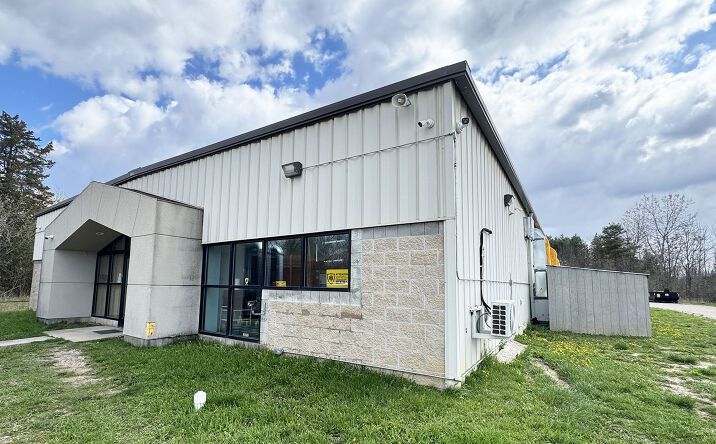 Pictures of Industrial property located at 9408 N. Saginaw, Mt. Morris, MI 48458 for sales - image #1