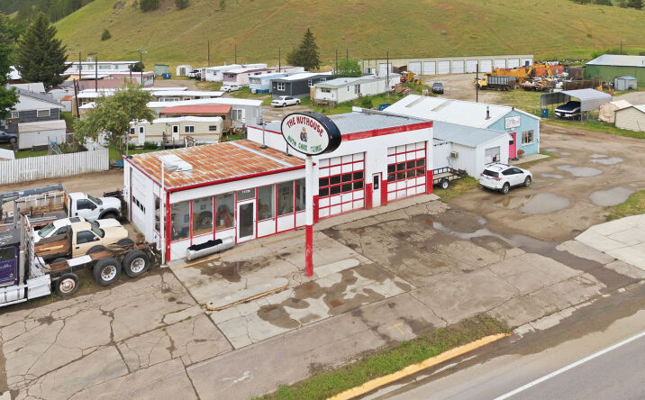 Pictures of Mixed Use property located at 11725 US Highway 93, LOLO, MT 59847 for sales - image #1