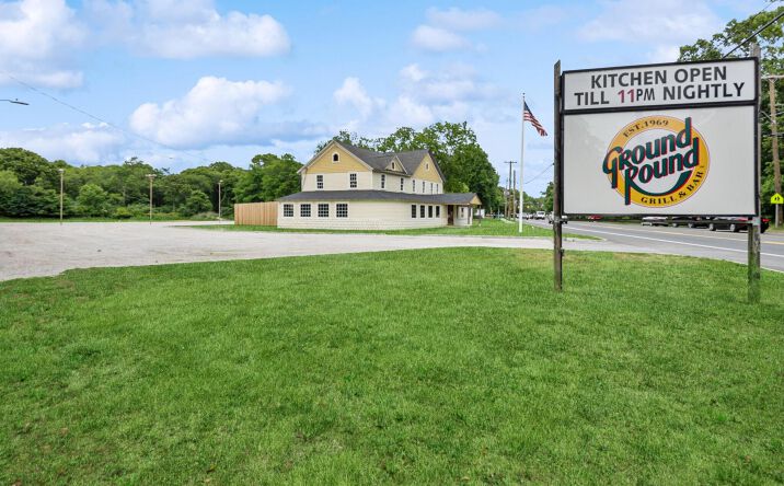 Pictures of Business for Sale, Retail property located at 2647 Montauk Highway, Brookhaven, NY 11719 for sales - image #1