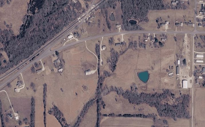 Pictures of Special Purpose property located at 516 Huntsville Ave, Huntsville, MO 65259 for sales - image #1