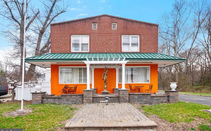 Pictures of Special Purpose property located at 572 Klockner Road, Hamilton, NJ 08619 for sales - image #1
