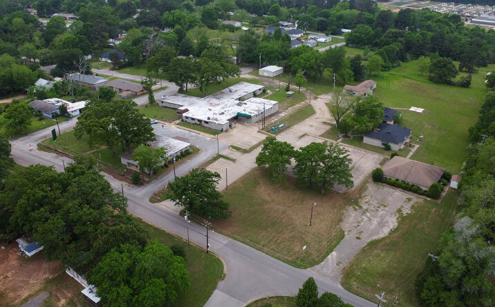 Pictures of Office, Mixed Use property located at 707 North Waldrip Street, Grand Saline, TX 75140 for sales - image #1