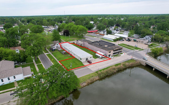 Pictures of Industrial, Office, Retail property located at 123 N Belle River Avenue, Marine, MI 48039 for sales - image #1
