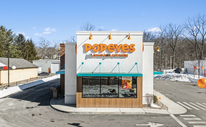 Pictures of Retail property located at 1565 West Main Street, Windham, CT 06226 for sales - image #1