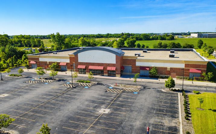 Pictures of Retail property located at 2360 S RANDALL RD, ALGONQUIN, IL 60102-5464 for sales - image #1
