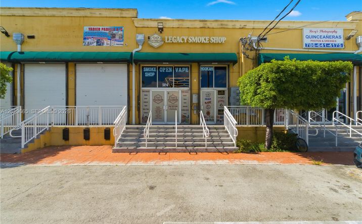 Pictures of Business for Sale, Retail property located at 1815 W okeechobee rd, Hialeah, FL 33010 for sales - image #1