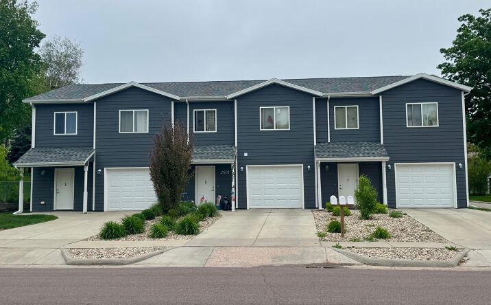 Pictures of Multifamily property located at 2601 S Norton Avenue, Sioux Falls, SD 57105-4717 for sales - image #1