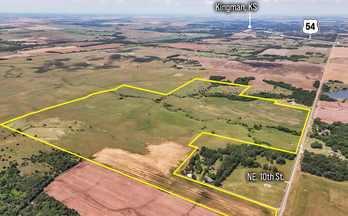 Pictures of Land property located at 4268 Northeast 10 Street, Kingman, KS 67068 for sales - image #1