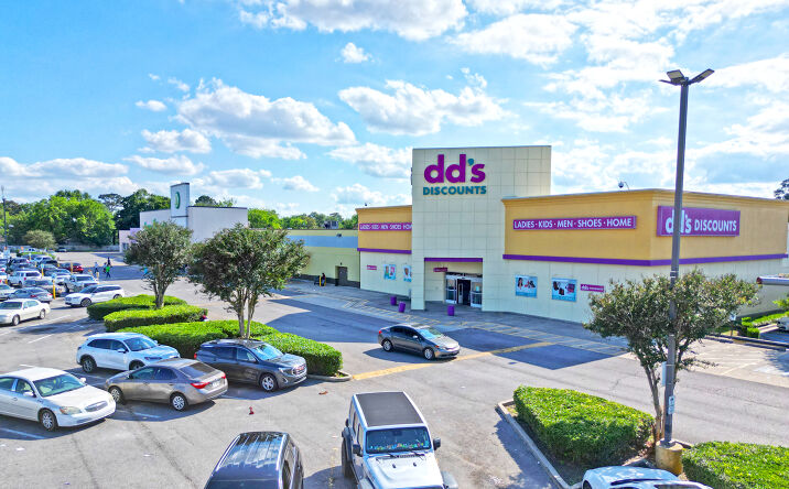 Pictures of Retail property located at 215 W WILLOW ST, LAFAYETTE, LA 70501-2841 for sales - image #1