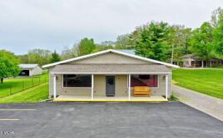 Pictures of Business for Sale property located at 3945 Stewart Road, Lima, OH 45801 for sales - image #1
