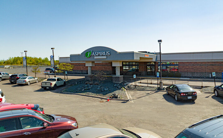 Pictures of Office property located at 4702 Grand Ave, Duluth, MN 55807 for sales - image #1