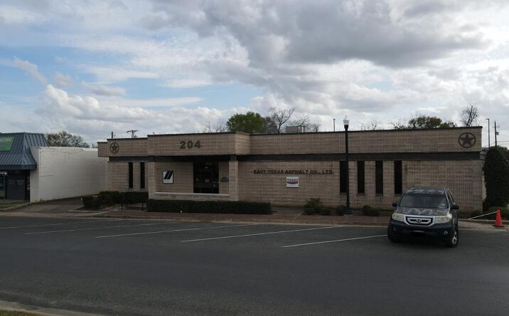 Pictures of Office property located at 204 East Burke Avenue, Lufkin, TX 75901 for sales - image #1