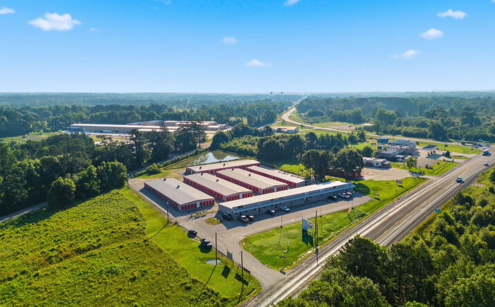 Pictures of Retail, Self Storage property located at 23226 TEXAS 321, CLEVELAND, TX 77327 for sales - image #1