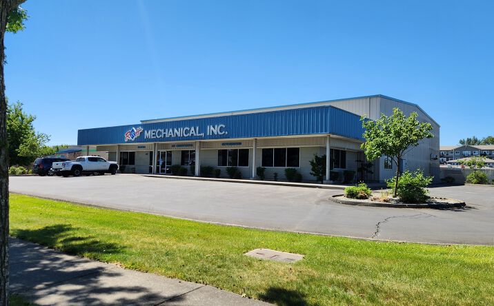 Pictures of Retail, Office, Industrial property located at 1711 Port Drive, Burlington, WA 98233 for sales - image #1