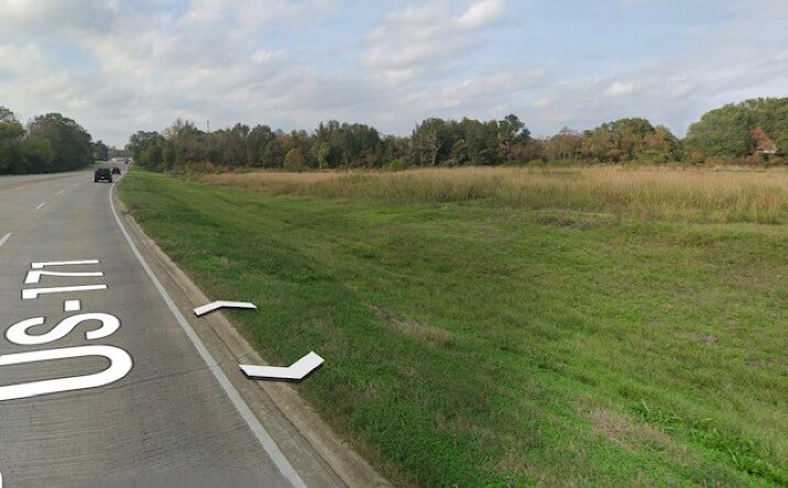 Pictures of Mixed Use property located at 210 Fisher Road, Many, LA 71449 for sales - image #1