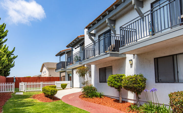 Pictures of Retail, Multifamily property located at 1035 4th Avenue, Chula Vista, CA 91911 for sales - image #1